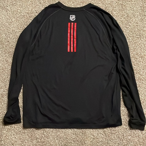 Carolina Hurricanes Adidas Team Workout Shirt - Picture 3 of 3